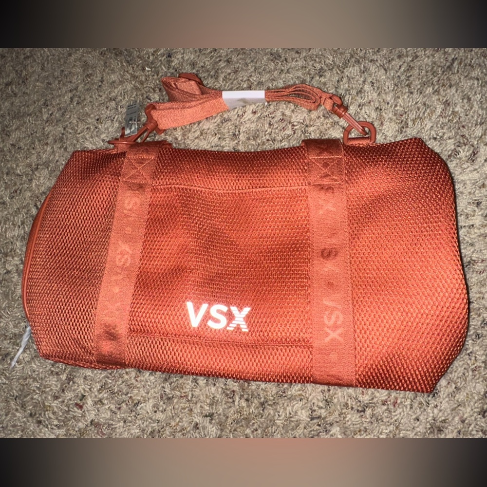 Victoria’s Secret orange duffle mesh bag purse orange 🍊 🧡